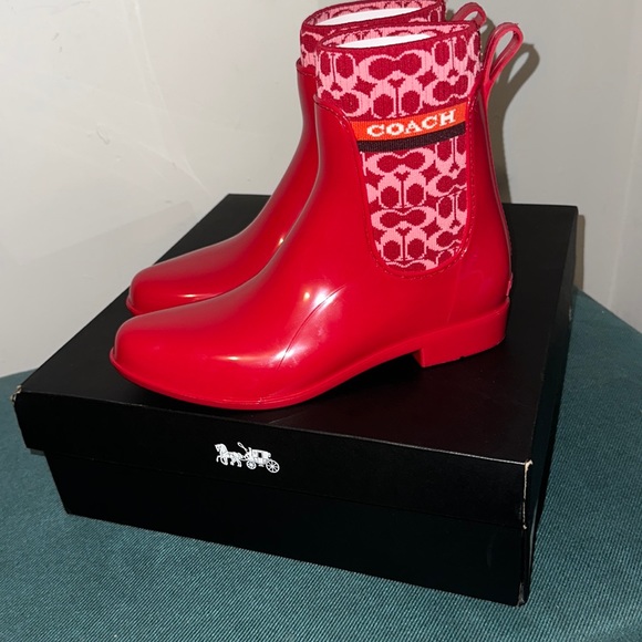 NWB COACH CANDY APPLE BOOTS - Picture 1 of 11